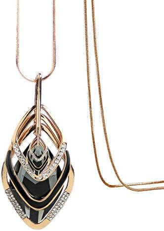A 78 cm alloy chain carrying a triple layer rhombus pendant set with faceted created crystal glass.